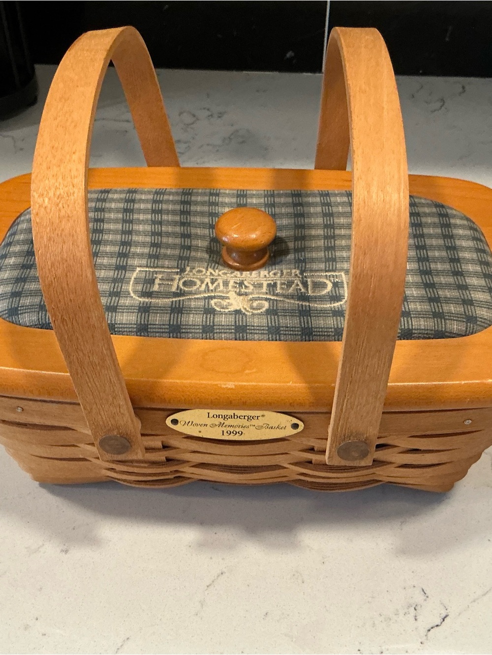 1999 Longaberger woven memories basketball woven with plaid blue lid